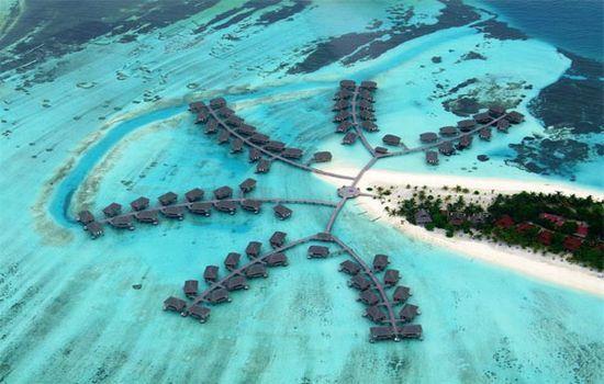 Maldivi iščejo novo ozemlje Globalno segrevanje ogroža ene izmed najlepših otokov na svetu 10.