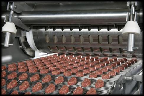 industrijskih obratih sekljane kose mesa (npr. za hamburgerje) oblikujejo strojno.