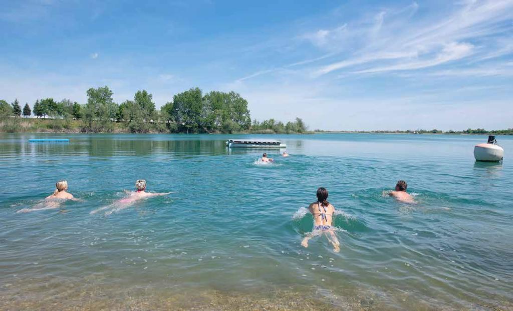 Kljub temu sta Expano in Soboško jezero še zlasti ob prvih vikendih v maju privabila veliko obiskovalcev, ki so uživali v sprehodih ob jezeru in na področju Expana, nekateri so uživali celo v
