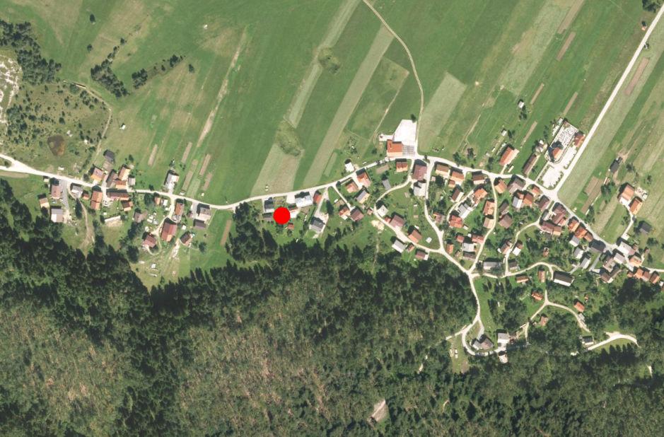 Location of station Babno Polje (from: Atlas okolja 1 and Interaktivni atlas Slovenije 2 ) Z meteorološkimi opazovanji smo na postaji začeli januarja 1924.