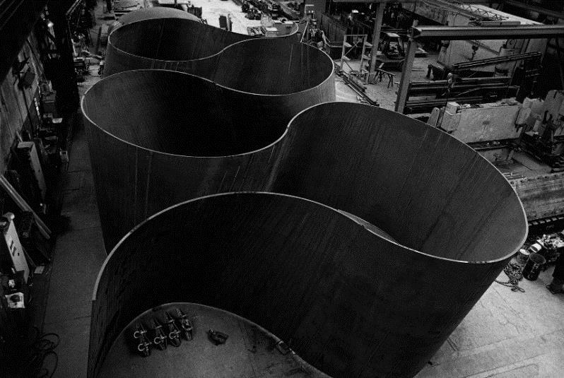 Slika 32: Richard Serra