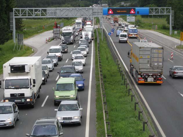 Pirc, J. 2008. Evalvacija prometnega modela sistema za nadzor in vodenje prometa na avtocestah.