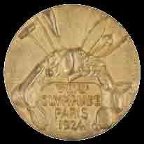 Leta 1928 je v Amsterdamu prejel zlato na krogih