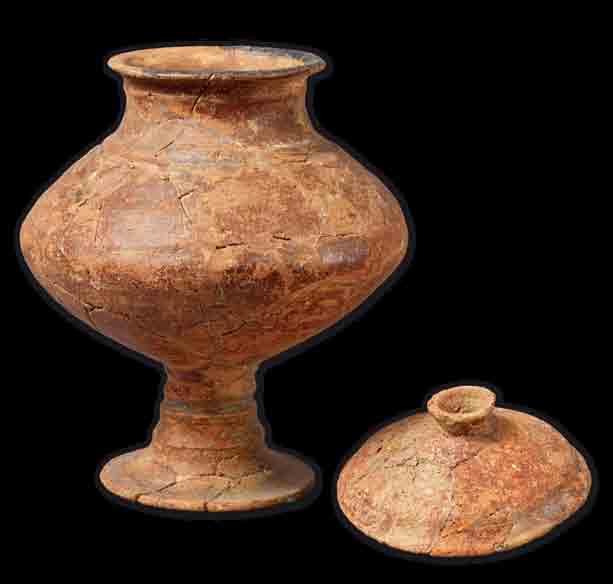 Ciborij s pokrovom Novo mesto, Kandija, grob II/19 5. stoletje pr. n. št.