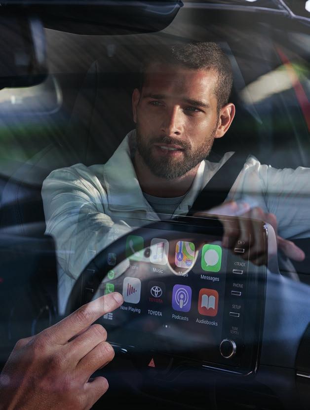 3. TEHNOLOGIJA NAVDUŠUJOČA TEHNOLOGIJA V novem Yarisu se boste znašli v osrčju sodobne tehnologije, ki ponuja intuitivni povezavi Apple CarPlay in Android Auto.