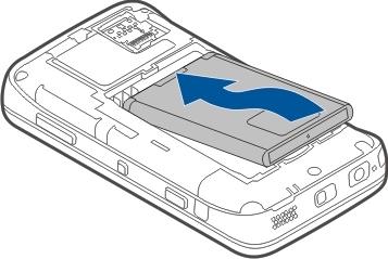 Uporabljajte samo združljive kartice MicroSD, ki jih je družba Nokia odobrila za uporabo s to napravo.