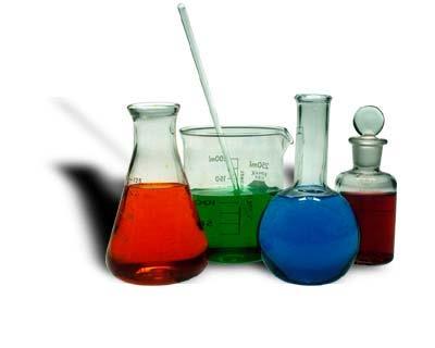 Nezdružljivost (inkompatibilnost) snovi Ker uporabljamo v laboratoriju različne kemikalije, pridemo prej ali slej v stik s snovmi, ki so nezdružljive.