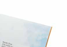 Okoli 80 odstotkov računov in uradnih dokumentov se natisne na papir, res pa je, da se jih 70 odstotkov potem plača ali podpiše elektronsko.