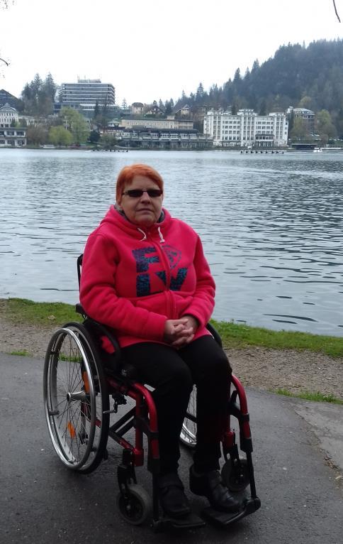 UTRINEK Z BLEDA Številni invalidi večkrat potrebujejo tudi naše spremstvo v diagnostične centre po Slovenije.
