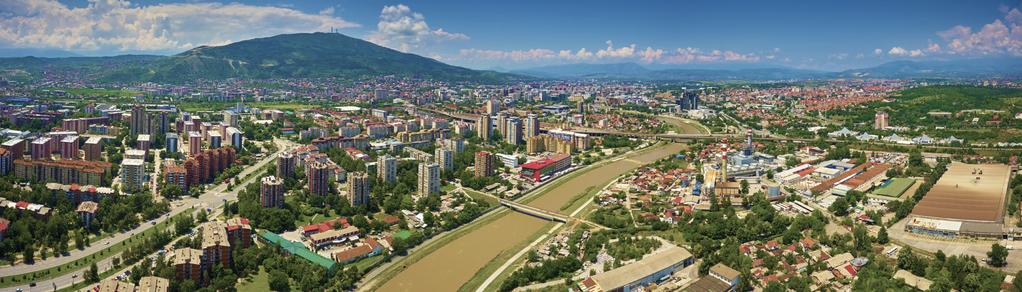 57 7.4.1.6 Severna Makedonija V Severni Makedoniji je za leto ocenjena skromna, 1,6-odstotna gospodarska rast. Kupna moč prebivalstva dosega le okoli 37 odstotkov povprečja Evropske unije.