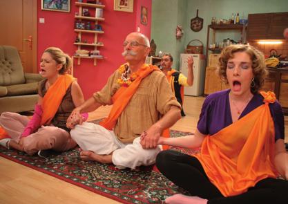15. epizoda Guru Sosede obišče pravi indijski guru! Poslala jim ga je Vanessa, ki je že lep čas v Indiji.