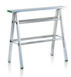 ALUMINIUM ALUMINIJ PROFESIONALNE PROFESSIONAL STOOLS STOPNICE S9860 S9861 FIXED NEPREMIČNE Suitable for the office, for access to equipment or high up Primerne surfaces.