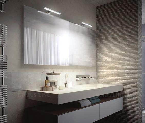 LED LUČ JUPPA ZA KOPALNICE LED LUČI LED luč JUPPA je luč za kopalnico s široko projekcijo svetlobe.