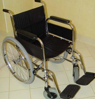 Bolničar-negovalec je dolžan poskrbeti za varen in primerno vzdrževan invalidski voziček.