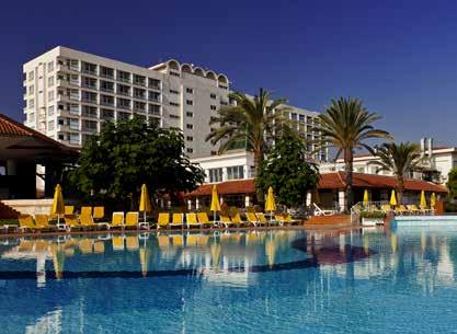 Resort Hotel & Casino Salamis Bay Conti NAŠE MNENJE: 4ê Priljubljen hotel, delno prenovljen leta 2011, se razprostira na 65.