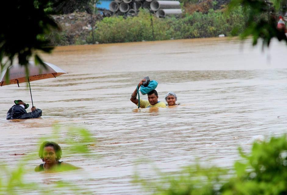 Papua Nova Gvineja je imela poplave zaradi močnega deževja sredi februarja, ki so zahtevale tri življenja.