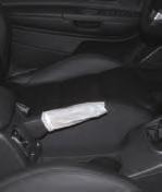 zaščita za ročno zavoro PLA 62 Zaščita za sedeže Za zaščito sedežnih prevlek. Bela transparentna. Mere: 820mm x 1300mm x 500mm.