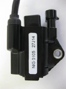 125 Junior MAX and 125 MAX 125 MAX DD2 At the mounting versions as shown in the left illustrations, the ground cable of the cable harness has