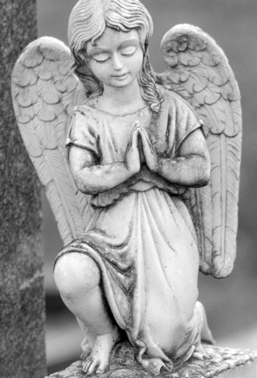 Angeli na poti življenja Angeli na poti slehernika križem rok že ne držijo. Vedno so blizu človeka in mu ob strani stojijo.