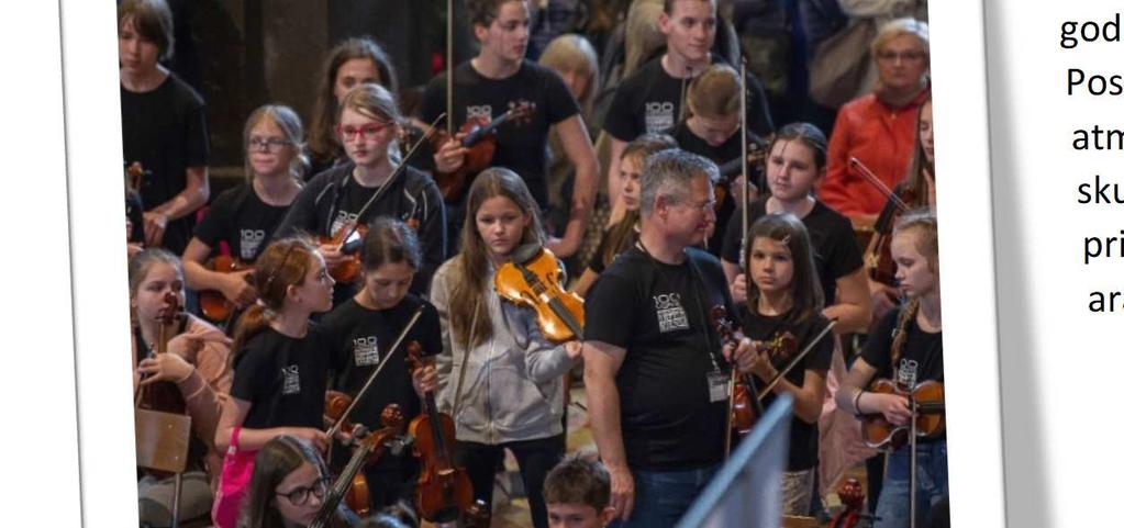 svojo 5 člansko ekipo spretno vodil skupno igranje okoli 300 godalcev, vključno z Malim godalnim orkestrom Glasbene šole Celje.
