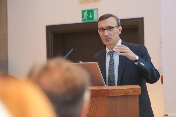 agencija ICE in Italijanski inštitut za zunanjo trgovino, v sodelovanju s priznanim slovenskim inštitutom za znanstvene raziskave Jožef Stefan.
