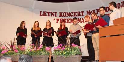 uri pripravili letni koncert z geslom:»pesem nas povezuje«in ga posvetili 15. obletnici delovanja našega zbora.