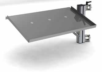 delovni mizi pritrjene vodoravno ali pa pod različnim kotom.
