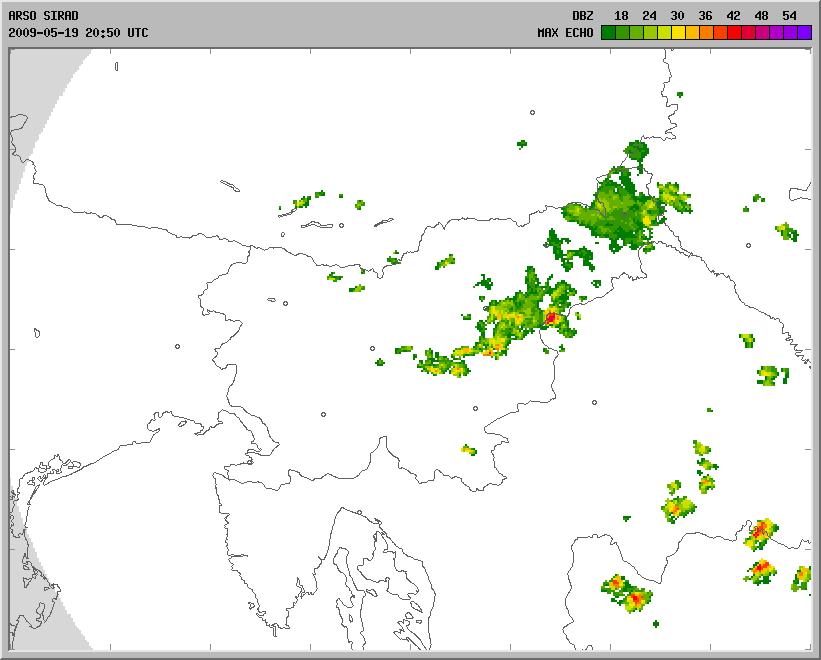Slika največje radarske odbojnosti padavin 19. maja ob 22.