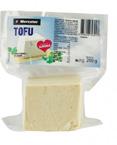 Nato daj tofu v ponev in ga popeči, da postane rahlo rjavkast. Tik preden dodaš druge sestavine, tofuju dodaj ščepec črne soli. Tako bo tofu dobil okus po jajcih.
