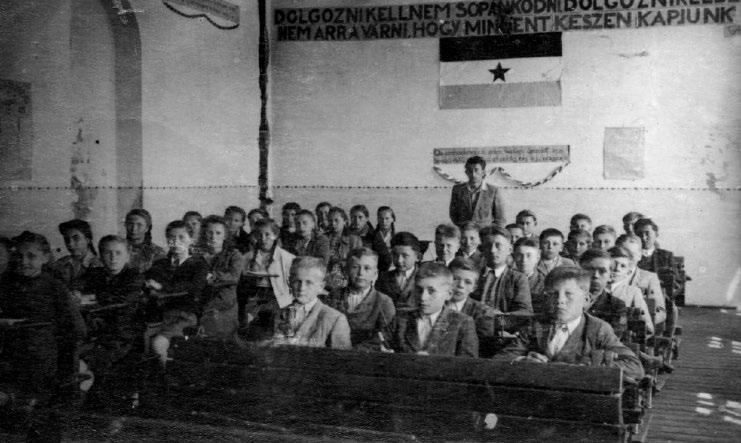 Jure Maček, Šolstvo v lendavskem okraju v letih 1945 1952 99 lendavskega okraja je bil obisk spomladi 1948 še vedno stoodstoten.