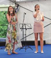 Iz občinske hiše GROSUPELJSKI ODMEVI Julij, avgust 2017 15 izvedel okoli 300 koncertov po vsej