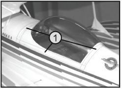 11.9 Preveritev in nastavitev serva višinskega krmila Da tudi pri višinskem krmilu prejmete enako velike odklone, je potrebno, da je vzvod na servu višinskega krmila v 90 o kotu h krmilnem vzvodju