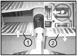 11.10 Preveritev smeri vrtenja krilca Po tem ko ste že pred montažo spodnje nosilne ploskve preverili pozicijo obeh zakrilc krilc (glejte poglavje 11.