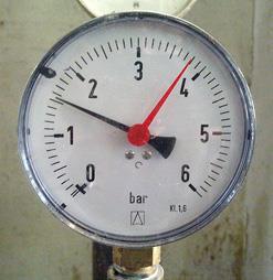 Merjenje tlaka Naprava za merjenje tlaka se