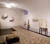 V sklop te razstave sodi tudi razstava» Od gotike do historizma po korakih«za osebe z motnjami vida; Celjski strop (02) - predstavlja osrednjo znamenitost