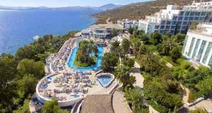 Prvi otrok do 12 let plača 269, drugi otrok do 12 let pa 339 Hotel se nahaja v prestižnem turističnem predelu Yasmine Hammamet ob obali. Več zunanjih bazenov s tobogani in notranji bazen.