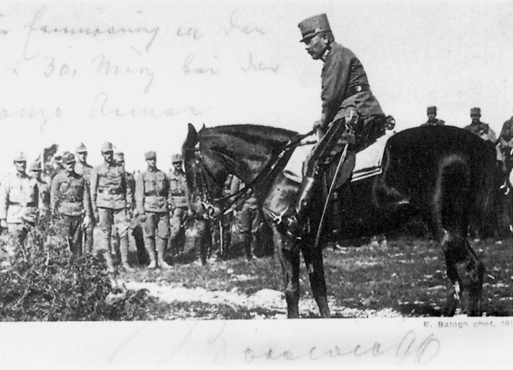 Dokumenti 74 bitku. Oktobra 1918. su maapplearski vojnici poëeli da napuπtaju vojne linije a za wima i drugi.