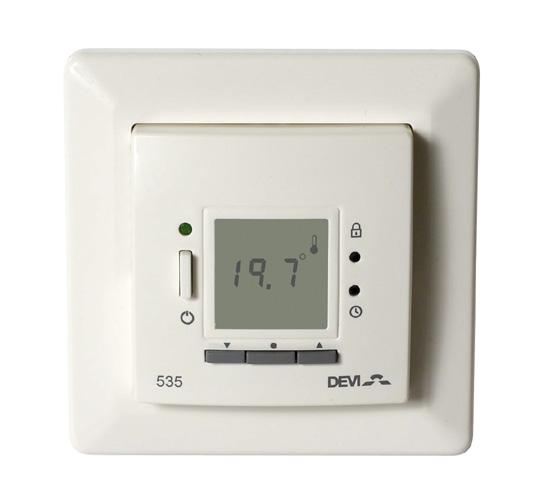 Termostati - samostojna regulacija posameznih prostorov Devireg 550 Digitalni termostat s 7 dnevno časovno uro se lahko programira za krmiljenje talne, prostorske temperature ali kombinacijo obeh.