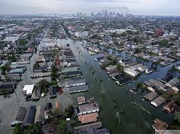 Hurikani in orkani Katrina je bila katastrofalen orkan v ZDA, ki je naredil ogromno škode louisianskemu mestu New Orleans.