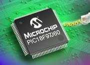 7. PRIMERJAVA Z OSTALIMI SISTEMI 7.1 Microchip PIC 18FxxJ60 Serija mikrokrmilnikov od proizvajalca Microchip PIC 18FxxJ60 ponuja vgrajen modul za povezavo na ethernet.