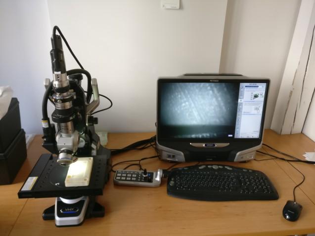 Metodologija raziskave Slika 3.16: Optični mikroskop Keyence VHX-6000 Series 3.