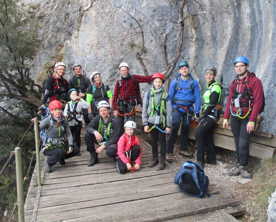 Sveti Socerb Vhod v Škocjanske jame Marčevska tura nas je vodila na Furlanovo zavetišče pri Abramu (900 metrov) planinsko zavetišče v hiši kmeta Ježa v naselju Nanos na visoki kraški planoti Nanos,